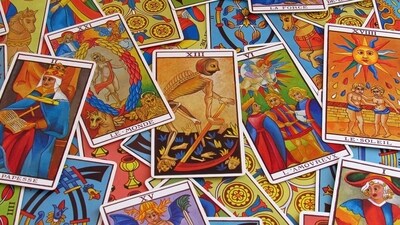Read about your daily tarot prediction for September 1, 2023. (Pixabay)