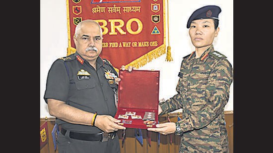 Col Ponung Doming with Lt Gen Rajeev Chaudhry, director general, BRO. (HT Photo)