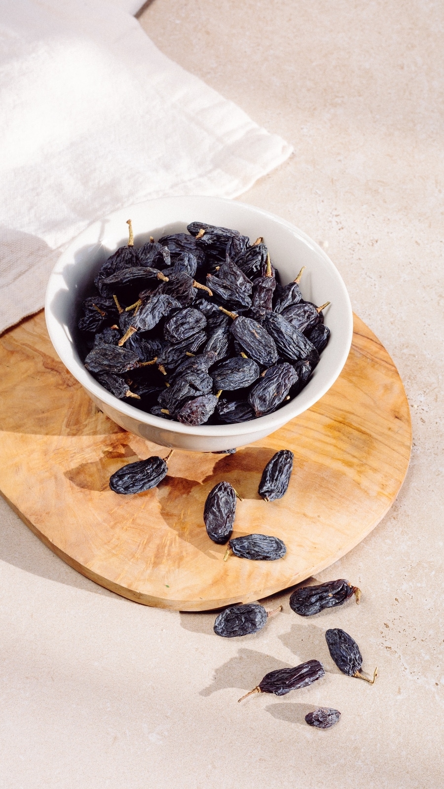 raisin_black