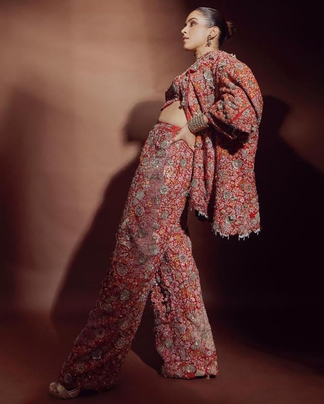 Sanya Malhotra in a red pantsuit set (Photo: Instagram) Sanya Malhotra in a red pantsuit set (Photo: Instagram)