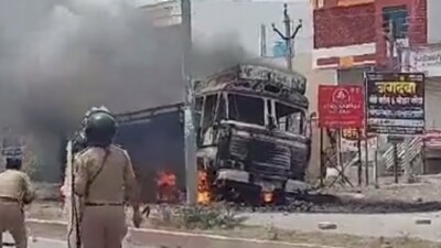 In several areas, state transport buses and private vehicles were set on fire (Twitter/screengrab) In several areas, state transport buses and private vehicles were set on fire (Twitter/screengrab)