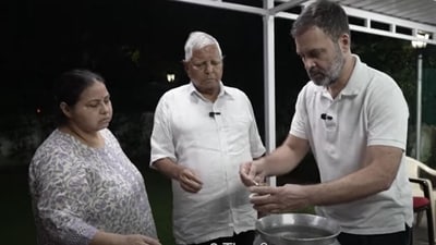 Rahul Gandhi at Lalu Prasad Yadav's house in Delhi