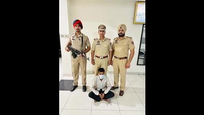 The Zirakpur police arrested the accused from the Chandigarh railway station. (HT Photo) The Zirakpur police arrested the accused from the Chandigarh railway station. (HT Photo)