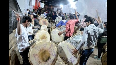 Volunteers of a dhol-tasha troupe practising for Ganesh festival in Pune. (HT FILE PHOTO)