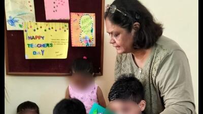 Mina Agarwal , a remedial teacher , with her students. (Sourced)