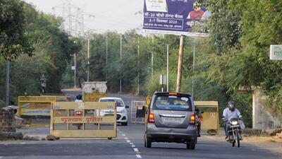 Police checkpoints on the Naurangpur-Tauru Road near Bar-Gujjar village, in Nuh on Monday. (Parveen Kumar/HT) Police checkpoints on the Naurangpur-Tauru Road near Bar-Gujjar village, in Nuh on Monday. (Parveen Kumar/HT)