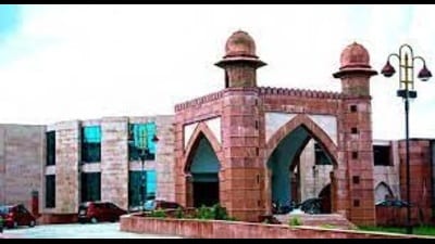 The admission committee has decided that due to the delay in admissions by AKTU and on the basis of constant demands received from several admission seekers, the university has decided to take the admission directly by KMCLU and based on JEE mains and CUET scores. (SOURCED)