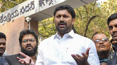 YSR Congress Party MP YS Avinash Reddy speaks with the media as he arrives at CBI office in connection with the Vivekananda Reddy murder case in Hyderabad on March 10 (PTI) YSR Congress Party MP YS Avinash Reddy speaks with the media as he arrives at CBI office in connection with the Vivekananda Reddy murder case in Hyderabad on March 10 (PTI)