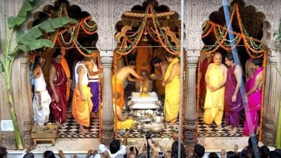 Gokulashtami is also celebrated in South India, where devotees offer fruits to Lord Krishna as 'prasadam' and engage in singing devotional songs as part of the festivities. (PTI) Gokulashtami is also celebrated in South India, where devotees offer fruits to Lord Krishna as 'prasadam' and engage in singing devotional songs as part of the festivities. (PTI)