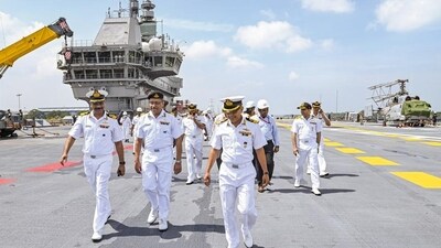 Indian Navy personnel (PTI) Indian Navy personnel (PTI)