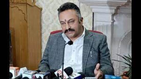 Education minister Rohit Thakur has hit back at Leader of Opposition Jairam Thakur saying that by raising the issue of Sardar Patel University (SPU) he is only making political gains. The education minister said that while in power, Jairam started Sardar Patel University in the college building. (HT File Photo)