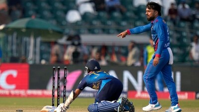 Rashid Khan appeals for run out of Kusal Mendis (AP)
