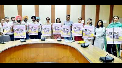 Mission Indradhanush was launched by district immunisation officer (DIO) Dr Manisha Khanna on Tuesday. (HT Photo) Mission Indradhanush was launched by district immunisation officer (DIO) Dr Manisha Khanna on Tuesday. (HT Photo)