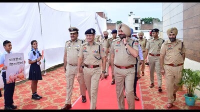 Punjab director general of police (DGP) Gaurav Yadav with other officers. (HT photo) Punjab director general of police (DGP) Gaurav Yadav with other officers. (HT photo)