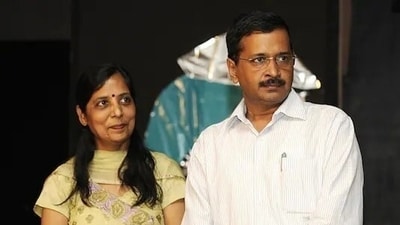Delhi CM Arvind Kejriwal and his wife Sunita Kejriwal (File photo) Delhi CM Arvind Kejriwal and his wife Sunita Kejriwal (File photo)