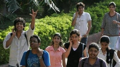 JKPSC to Release Admit Card for Assistant Professor post on Sept 5; Exam on Sept 10. Download from jkpsc.nic.in. (HIndustan Times)