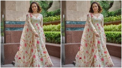 Nushrratt looked like a dream in a stunning ivory white anarkali suit with floral patterns throughout. The anarkali came with a round neckline, full sleeves, and a matching organza dupatta. (Instagram/@nushrrattbharuccha) Nushrratt looked like a dream in a stunning ivory white anarkali suit with floral patterns throughout. The anarkali came with a round neckline, full sleeves, and a matching organza dupatta. (Instagram/@nushrrattbharuccha)