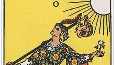 The image shows the Fool Tarot card. (Pixababy)