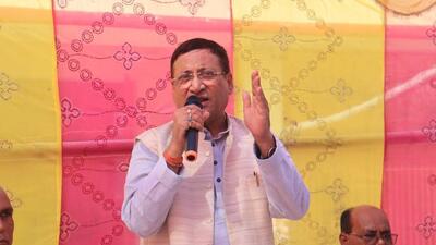 Bihar industries minister Samir Kumar Mahaseth he has sent a letter to the Centre for allocating at least four SEZs. (Twitter | Samir Kumar Mahaseth) Bihar industries minister Samir Kumar Mahaseth he has sent a letter to the Centre for allocating at least four SEZs. (Twitter | Samir Kumar Mahaseth)