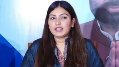 Punjab tourism minister Anmol Gagan Maan addressing a press conference in Chandigarh on Wednesday during which she announced that there would be no alliance between the AAP and the Congress in the state. (HT Photo) Punjab tourism minister Anmol Gagan Maan addressing a press conference in Chandigarh on Wednesday during which she announced that there would be no alliance between the AAP and the Congress in the state. (HT Photo)