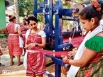 Handwoven out of cotton yarn and then dyed in the earth, the Kunbi saree was for long ubiquitous with the Kunbis and the Gaudas, two scheduled tribes in Goa. Handwoven out of cotton yarn and then dyed in the earth, the Kunbi saree was for long ubiquitous with the Kunbis and the Gaudas, two scheduled tribes in Goa.