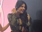 Priyanka Chopra looked stunning at Victoria's Secret World Tour 2023 red carpet, she also posed with a fan at the event. Priyanka Chopra looked stunning at Victoria's Secret World Tour 2023 red carpet, she also posed with a fan at the event.
