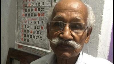 ‘Grow’ Vasu was arrested and remanded in custody on July 29 by the Medical College police in Kozhikode district for a protest he led in 2016 in front of the hospital mortuary where the bodies of two alleged Maoist leaders gunned down by security forces were kept. (HT Archives) ‘Grow’ Vasu was arrested and remanded in custody on July 29 by the Medical College police in Kozhikode district for a protest he led in 2016 in front of the hospital mortuary where the bodies of two alleged Maoist leaders gunned down by security forces were kept. (HT Archives)