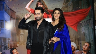 The film's lead actor Ayushmann Khurrana was accompanied by wife and filmmaker Tahira Kashyap. He was dressed in a black suit, while Tahira wore a blue saree for the bash. The film's lead actor Ayushmann Khurrana was accompanied by wife and filmmaker Tahira Kashyap. He was dressed in a black suit, while Tahira wore a blue saree for the bash. 