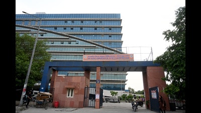 According to officials, the syrup was procured from Apple Formulations, an Uttarakhand-based pharmaceutical company in April 2022 to treat children at Noida government hospitals. (Sunil Ghosh/HT Photo) According to officials, the syrup was procured from Apple Formulations, an Uttarakhand-based pharmaceutical company in April 2022 to treat children at Noida government hospitals. (Sunil Ghosh/HT Photo)