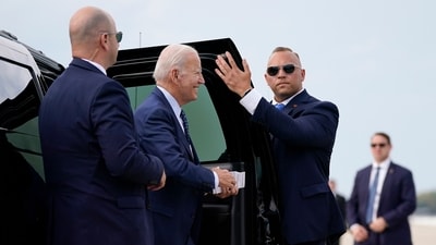 President Joe Biden arrives to board Air Force One for a trip to attend the G20 summit in New Delhi, Thursday, Sept. 7, 2023, in Andrews Air Force Base, Md. (AP) President Joe Biden arrives to board Air Force One for a trip to attend the G20 summit in New Delhi, Thursday, Sept. 7, 2023, in Andrews Air Force Base, Md. (AP)