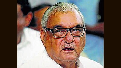 Former chief minister of Haryana Bhupinder Singh Hooda on Thursday led a foot march from Congress Bhawan to Bhiwani stand in Rohtak to mark the first anniversary of ‘Bharat Jodo Yatra’. oda (HT File Photo) Former chief minister of Haryana Bhupinder Singh Hooda on Thursday led a foot march from Congress Bhawan to Bhiwani stand in Rohtak to mark the first anniversary of ‘Bharat Jodo Yatra’. oda (HT File Photo)