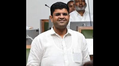 Haryana Deputy Chief Minister Dushyant Chautala on Thursday said people of Rajasthan were facing several challenges, including the dominance of the mining mafia, an increase in violence against women and recruitment exam paper leaks. (HT File Photo)