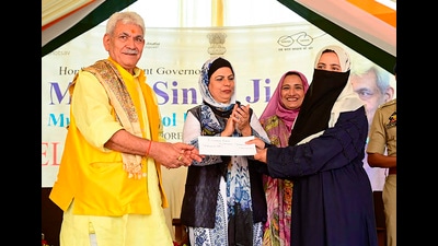 Jammu and Kashmir lieutenant governor Manoj Sinha during his visit to Sopore for the inauguration of various development projects in Baramulla district on Thursday. (PTI) Jammu and Kashmir lieutenant governor Manoj Sinha during his visit to Sopore for the inauguration of various development projects in Baramulla district on Thursday. (PTI)