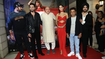 Also joining Ekta Kapoor, Ayushmann Khurrana and Ananya Panday at the red carpet, were other actors from Dream Girl 2's ensemble cast. Also joining Ekta Kapoor, Ayushmann Khurrana and Ananya Panday at the red carpet, were other actors from Dream Girl 2's ensemble cast.