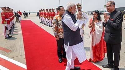 Prime Minister Modi departs from Jakarta, Indonesia after concluding the 20th ASEAN-India and 18th East Asia Summits on Thursday. In his departure statement, Prime Minister Modi said that he is looking forward to exchanging views with other leaders on practical cooperation measures to collectively address the global challenges. (PIB)