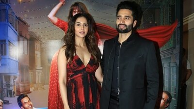 Rakul Preet Singh also posed with boyfriend Jackky Bhagnani. The actor was dressed in a red-black outfit, while the actor-producer wore all-black for the bash. Rakul Preet Singh also posed with boyfriend Jackky Bhagnani. The actor was dressed in a red-black outfit, while the actor-producer wore all-black for the bash. 