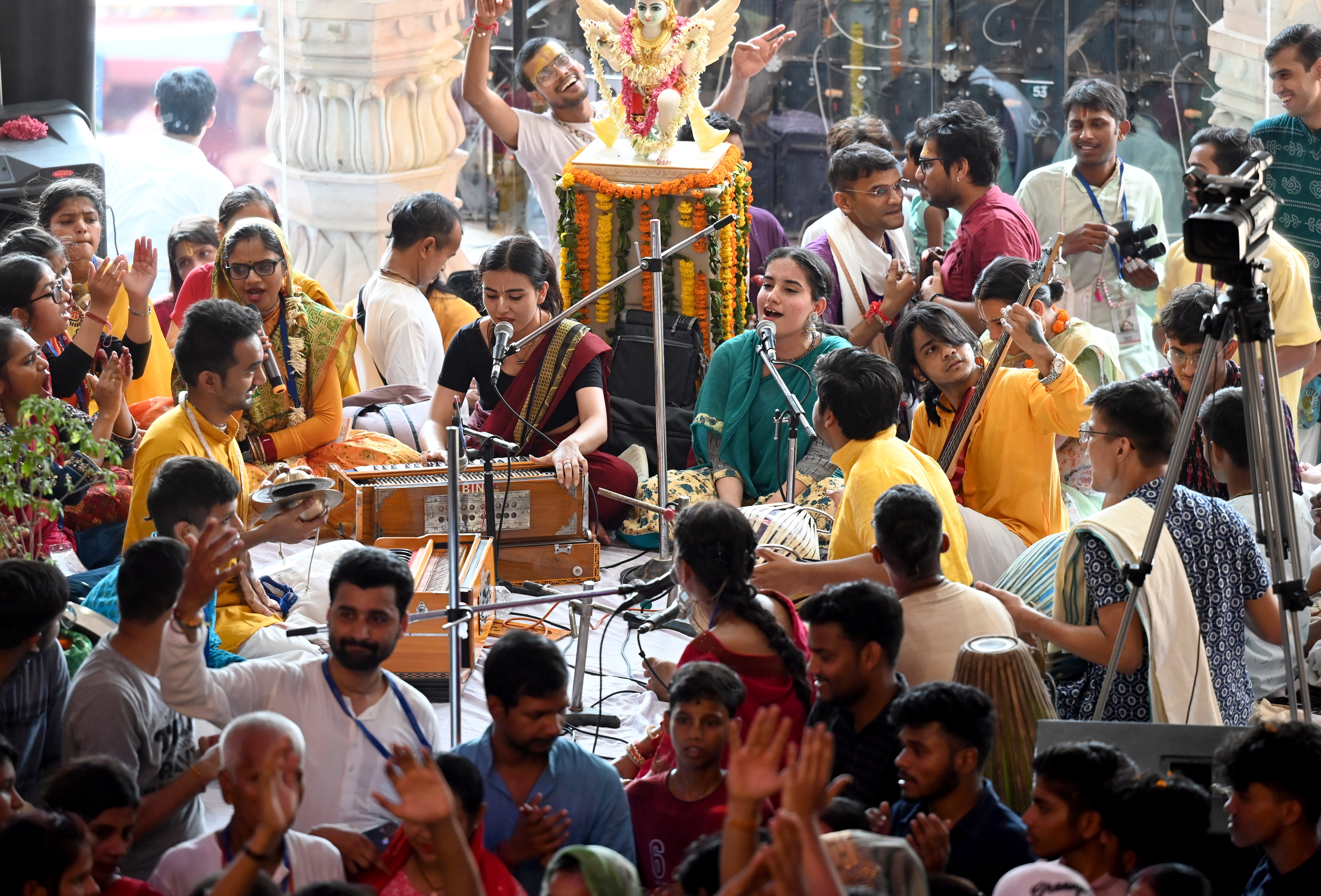 Devotees offer prayers at ISKCON Temple in Sector 33, in Noida (Sunil Ghosh / Hindustan Times) Devotees offer prayers at ISKCON Temple in Sector 33, in Noida (Sunil Ghosh / Hindustan Times)