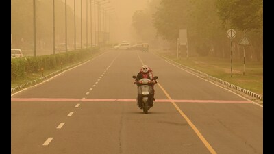 Chandigarh has been ranked a dismal 22nd among 47 cities with a population of over 10 lakh in the Swachh Vayu Survekshan 2023. (HT File Photo) Chandigarh has been ranked a dismal 22nd among 47 cities with a population of over 10 lakh in the Swachh Vayu Survekshan 2023. (HT File Photo)