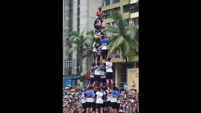 Thane, India - September,07, 2023: Govindas mandal is seen participating in Dahi Handi festival organized by Thane Vartak nager to break Dahi Handi in Thane city ,in Thane, in Mumbai, India, on,Thursday, September, 07, 2023. ( Praful Gangurde HT Photo ) Thane, India - September,07, 2023: Govindas mandal is seen participating in Dahi Handi festival organized by Thane Vartak nager to break Dahi Handi in Thane city ,in Thane, in Mumbai, India, on,Thursday, September, 07, 2023. ( Praful Gangurde HT Photo )