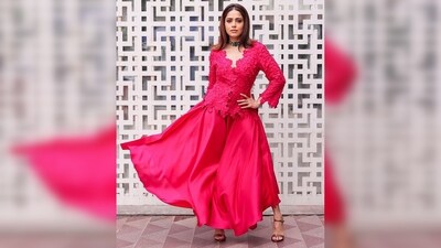 Nushrratt Bharucha captivated her fans with mesmerizing beauty while striking some stunning poses for her Instagram. (Instagram/@nushrrattbharuccha) Nushrratt Bharucha captivated her fans with mesmerizing beauty while striking some stunning poses for her Instagram. (Instagram/@nushrrattbharuccha)