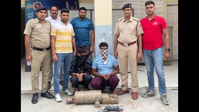 The accused were arrested by the crime branch of the Chandigarh Police. (HT Photo) The accused were arrested by the crime branch of the Chandigarh Police. (HT Photo)