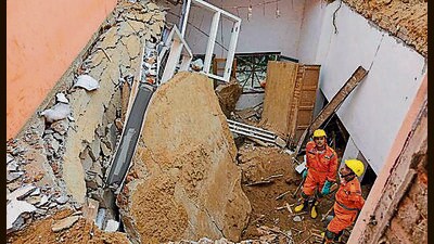 The public works department (PWD) in their report found that the death of a teacher at Government Senior Secondary School, Baddowal, was due to the building’s unsuitability for use, which was not sealed despite its condition. (HT File Photo)