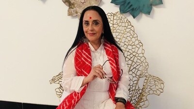 Ila Arun's Choli Ke Peeche just turned 30. Ila Arun's Choli Ke Peeche just turned 30.