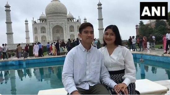 The image shows Kaesang Pangarep with his wife Erina Gudono at Taj Mahal. (X/@ANI)