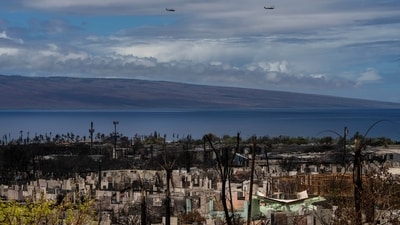 Maui to welcome back tourists next month under a new wildfire emergency rule (AP Photo/Jae C. Hong) Maui to welcome back tourists next month under a new wildfire emergency rule (AP Photo/Jae C. Hong)