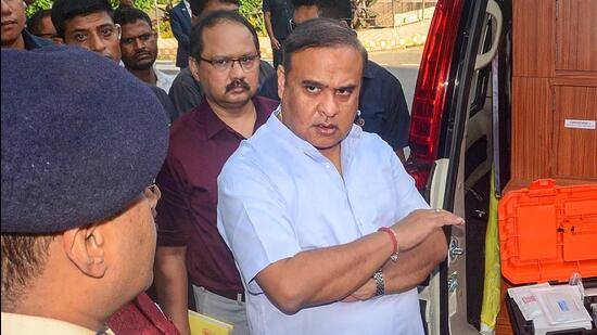 Assam chief minister Himanta Biswa Sarma flags off mobile forensic laboratories at State Secretariat complex, in Guwahati, Thursday, Aug. 31, 2023. (PTI Photo)(PTI08_31_2023_000145B) (PTI)
