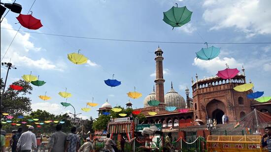 Decorations at Jama Masjid in Delhi. (Arvind Yadav/HT Photo)