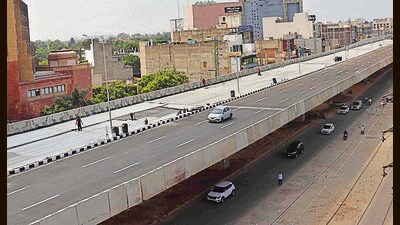 The opening of a 3 km long stretch is expected to ease the congestion on the internal roads across the city. (HT FILE) The opening of a 3 km long stretch is expected to ease the congestion on the internal roads across the city. (HT FILE)