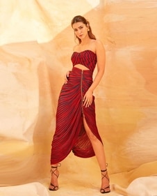 Kriti Sanon in a striped maxi skirt (Photo: Instagram) Kriti Sanon in a striped maxi skirt (Photo: Instagram)