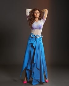 Shilpa Shetty Kundra in an asymmetrical maxi skirt (Photo: Instagram) Shilpa Shetty Kundra in an asymmetrical maxi skirt (Photo: Instagram)